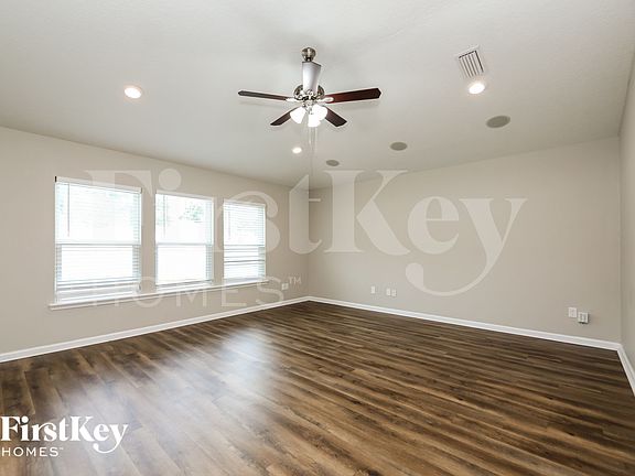 3rd image of 59 Myrtle Bank Ct