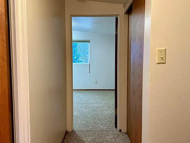 3548 W Meadow Pl — Photo 11
