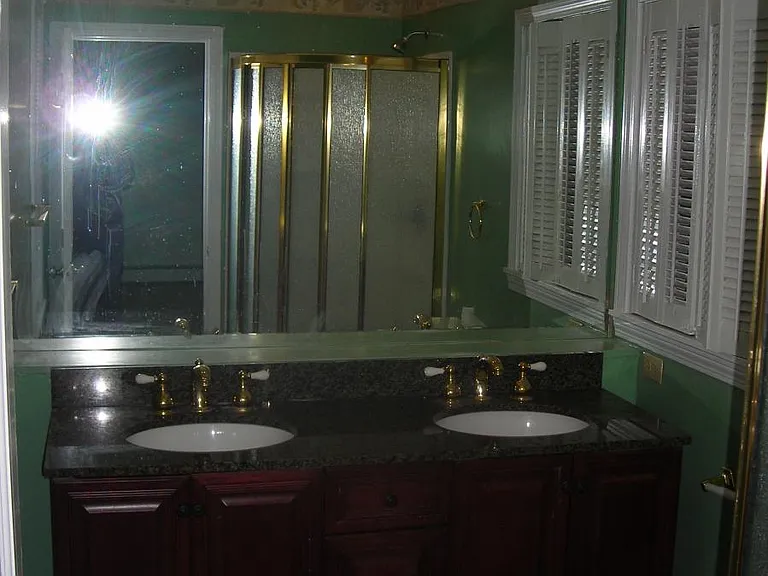290 Center St #SINGLE FAM — Photo 10
