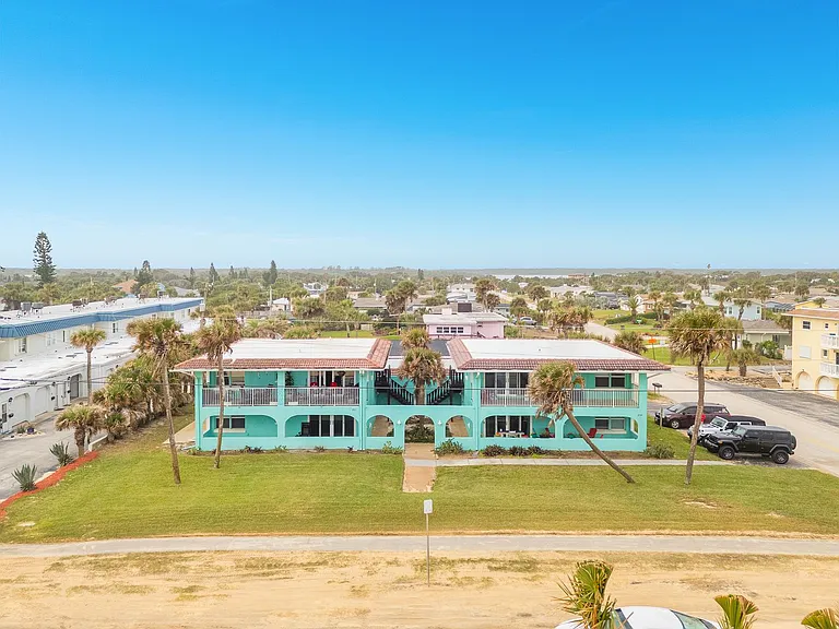 2760 Ocean Shore Blvd — Photo 2