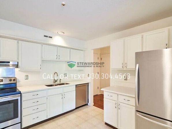 77 Atterbury Blvd APT 209
