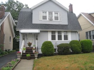 253 Nesbit Ter, Irvington, NJ 07111