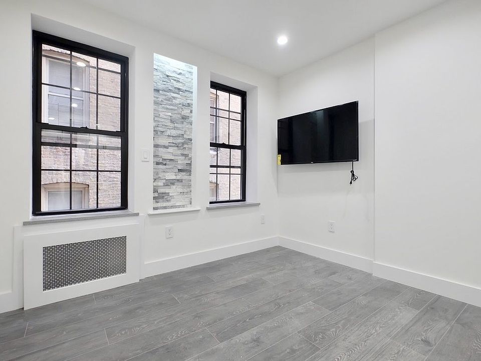 1st image of 65 Seaman Ave APT 2H