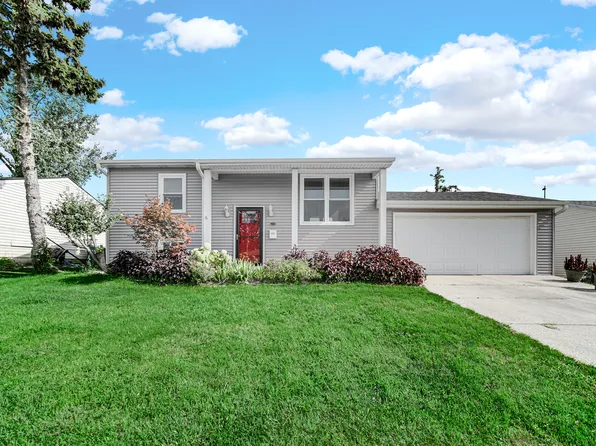 310 McKool Ave, Romeoville, IL 60446