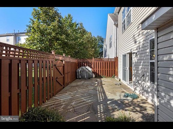 5th image of 4603 Manor Dr