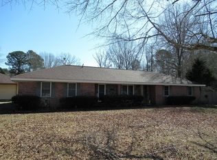 83 Thornton Dr, Columbus, MS 39702