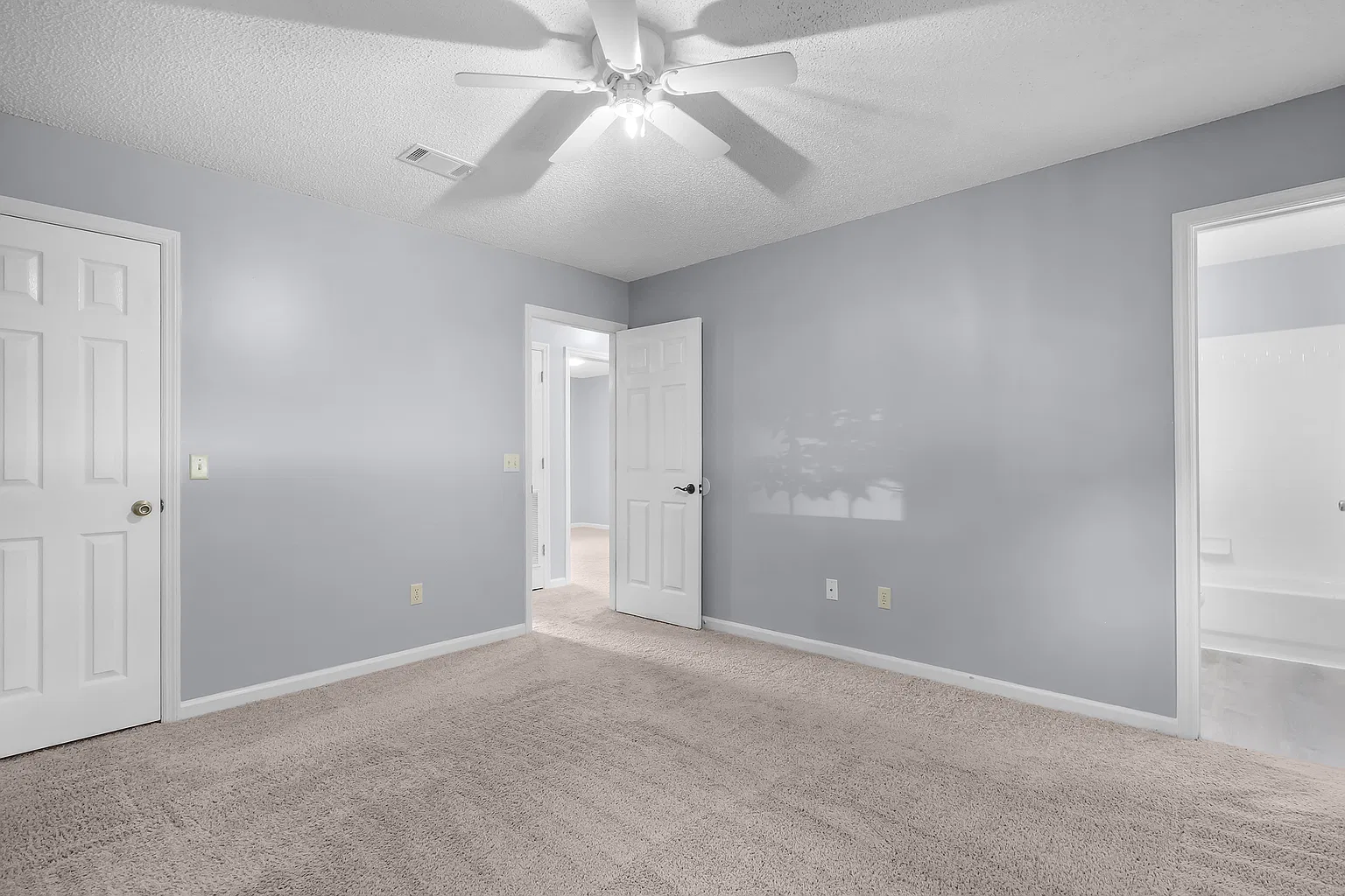 951 Wedgewood Way — photo 24