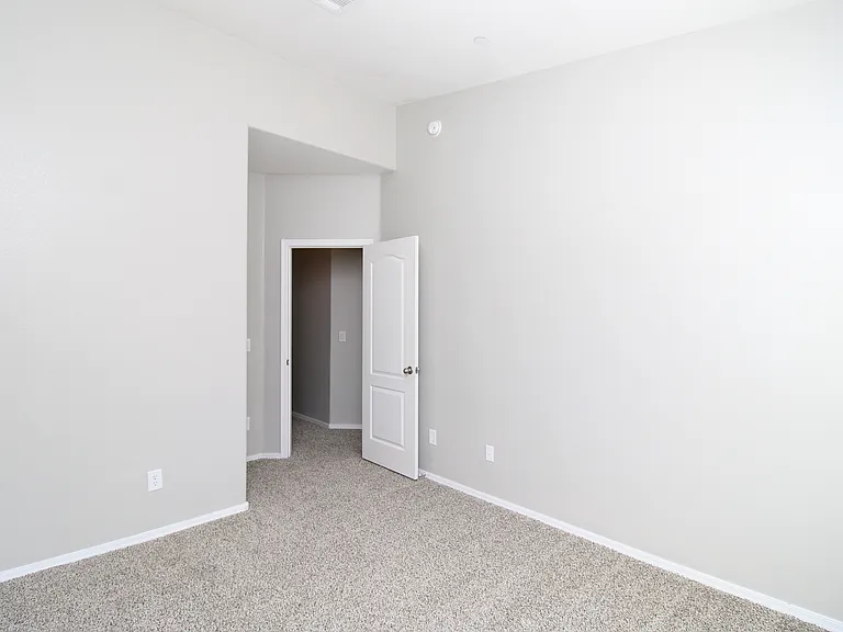 900 S 94th St #1053 — Photo 10