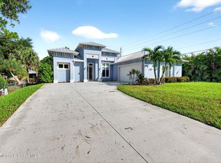 201 Midvale Ter, Sebastian, FL 32958