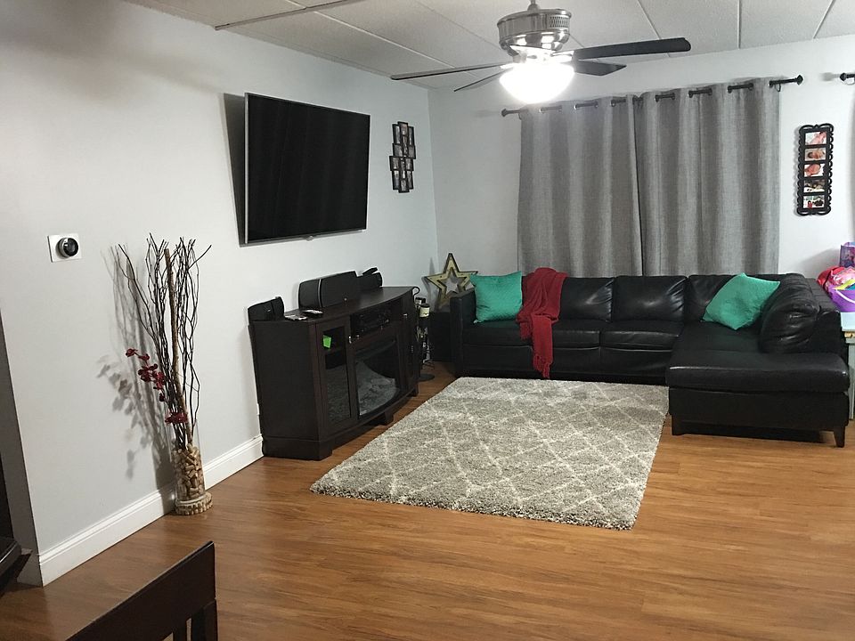 1st image of 150 E Grand Ave APT 208