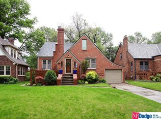 2011 N 54th St, Omaha, NE 68104