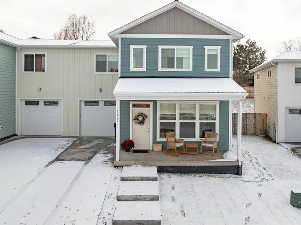 1633 E 3rd St, Moscow, ID 83843