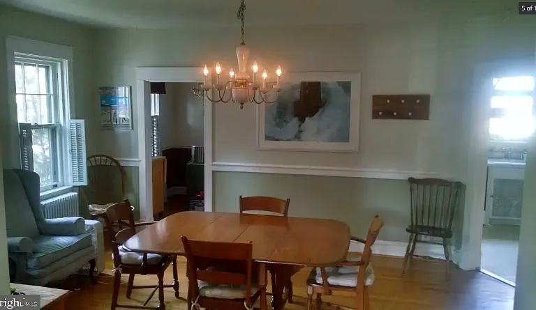 1101 N Clayton St — Photo 3