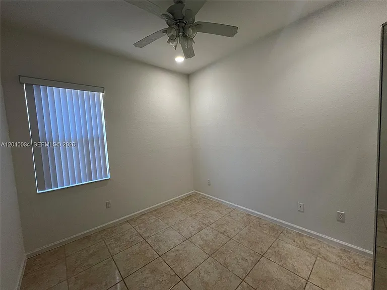2217 NE 41st Ave — Photo 11