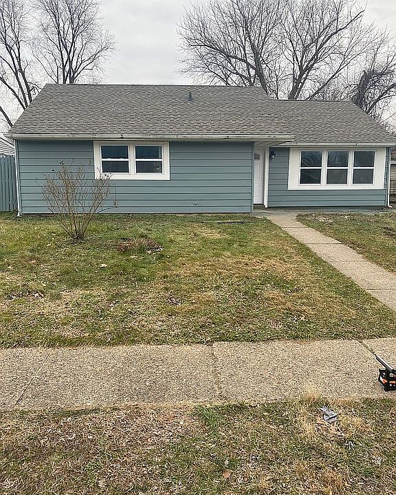 2nd image of 111 Rita Rd