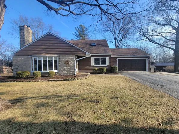 1230 Gladys Ave, Morris, IL 60450