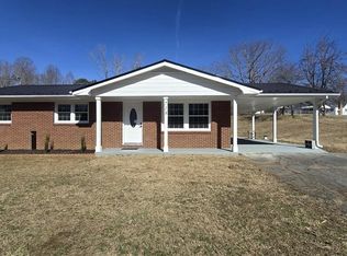 718 Perdue St, Martinsville, VA 24112