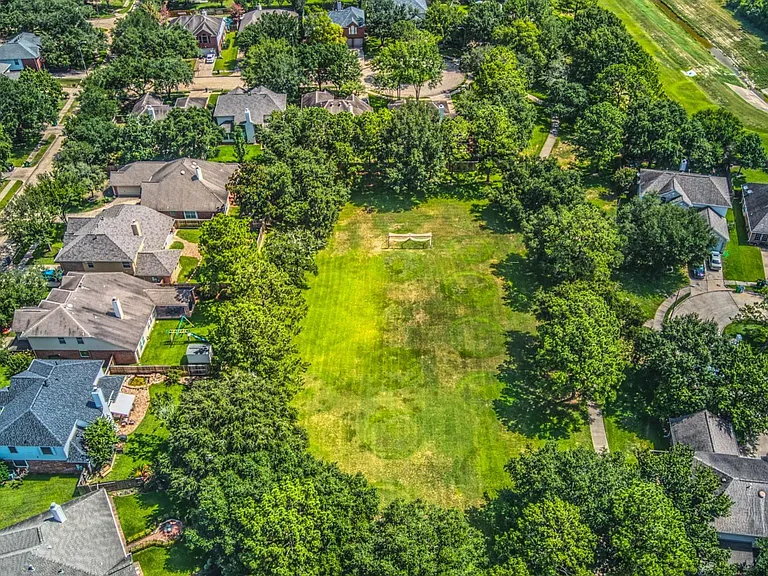 2919 Silverbit Trail Ln — Photo 41