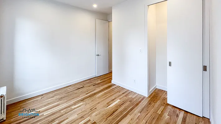 Rented by Brighton Management | media 2