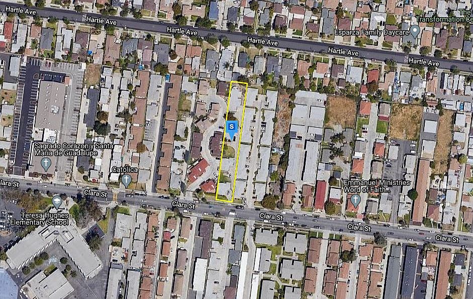 1st image of 4335-4335 1/2 Live Oak St