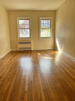 Sold by Remax City Square | media 26