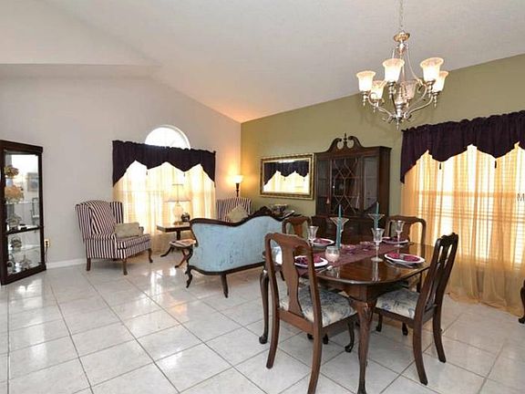 3rd image of 2841 Contessa Ct