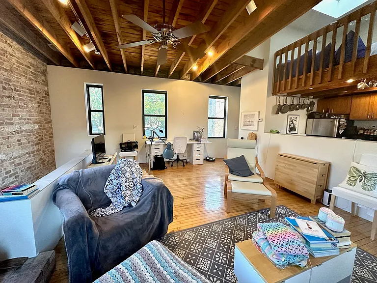 2129 W Le Moyne St #CH — Photo 15