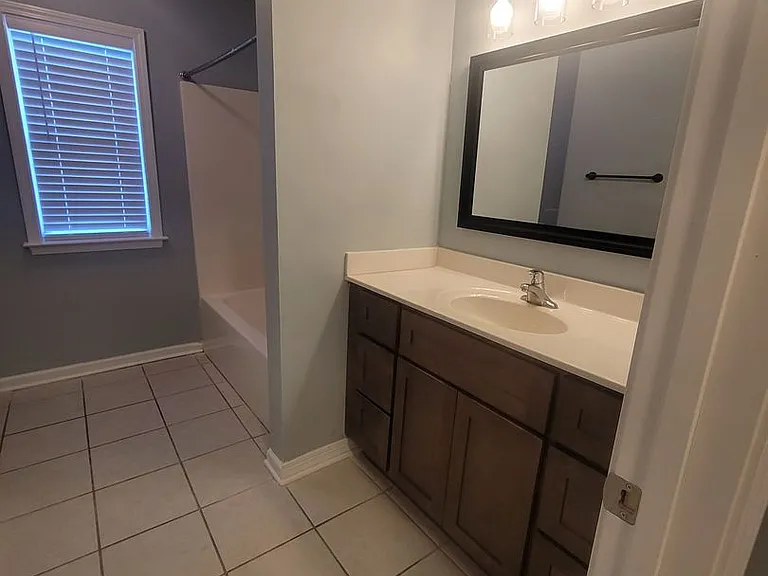 5132 Greenville Loop Rd #B — Photo 17