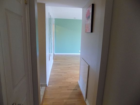 5th image of 5101 Carriageway Dr APT 213