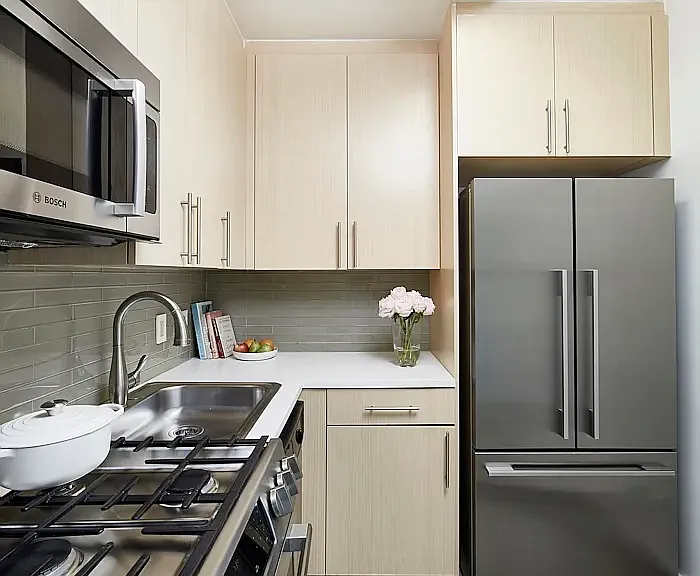 110 Horatio St #214 — Photo 2