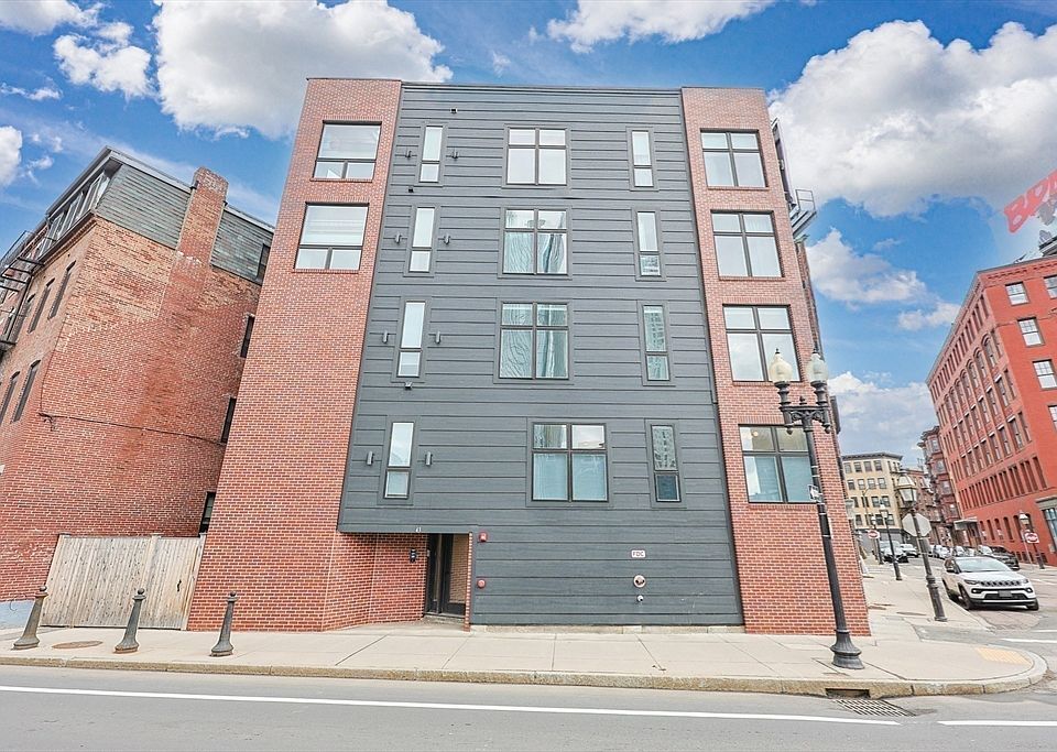 1st image of 43 Stillman St #1