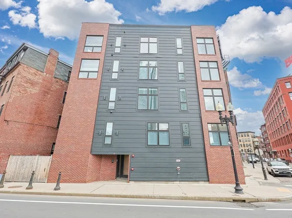 43 Stillman St #1, Boston, MA 02113