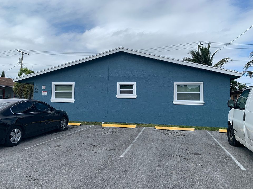1st image of 251 NE 40th St