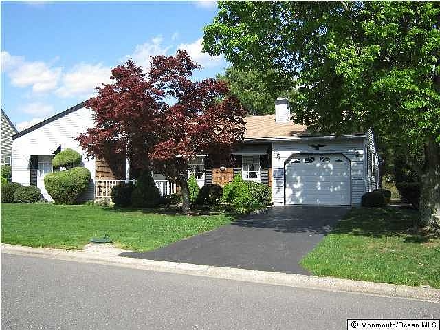 1st image of 47 Birchwood Drive