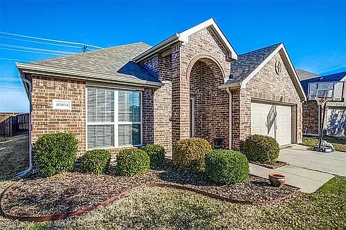 10104 Horseshoe Ln Photo 1