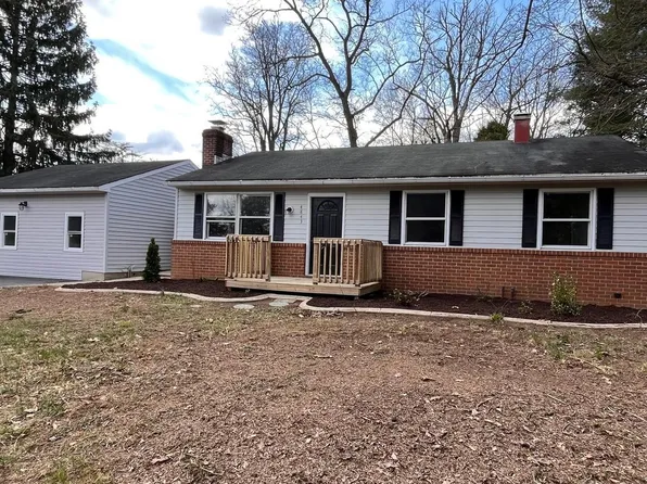 4843 Millers Station Rd, Hampstead, MD 21074