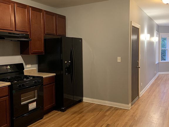4th image of 8040 S Maryland Ave APT 1