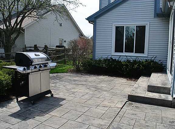 3rd image of 26806 Mohawk Dr