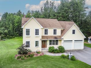 143 Foster Ave, Hampden, ME 04444