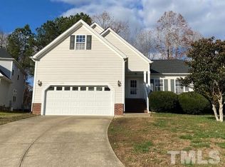 102 Juliette Ct, Chapel Hill, NC 27516
