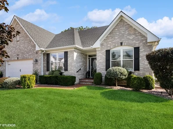 6005 Burr Oak Dr, Western Springs, IL 60558