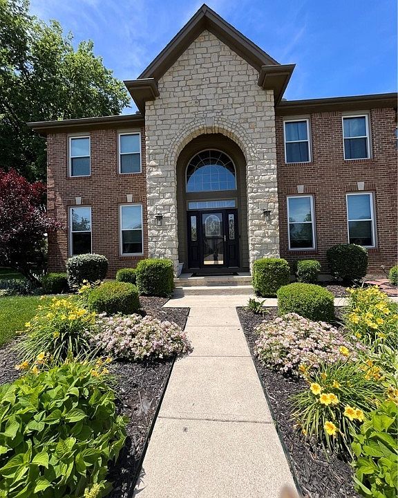 1st image of 798 Bolton Abbey Ln