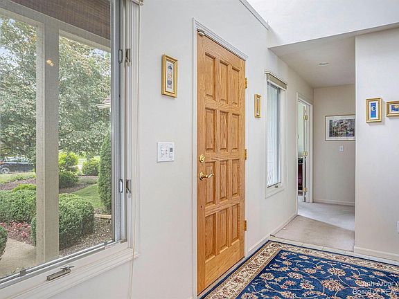 4th image of 5463 River Woods Ct