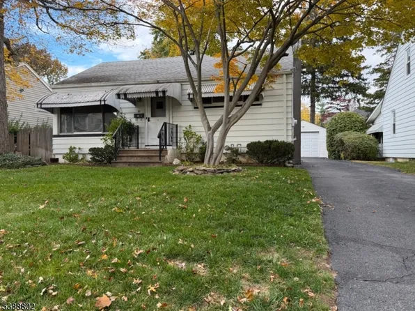 50 Beech St, Westwood Boro, NJ 07675