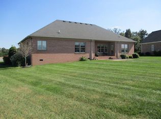 1279 Morris Cir, Hopkinsville, KY 42240