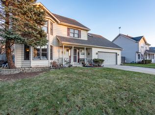 3181 Midlane Dr, Wadsworth, IL 60083