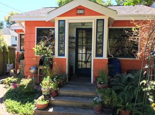 6215 SW Admiral Way, Seattle, WA 98116