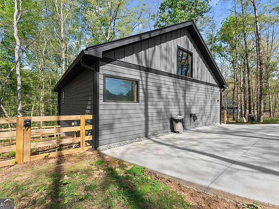 4th image of 162 Hickory Ridge Dr