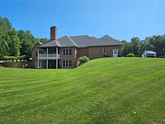 5th image of 6245 Cassingham Ct