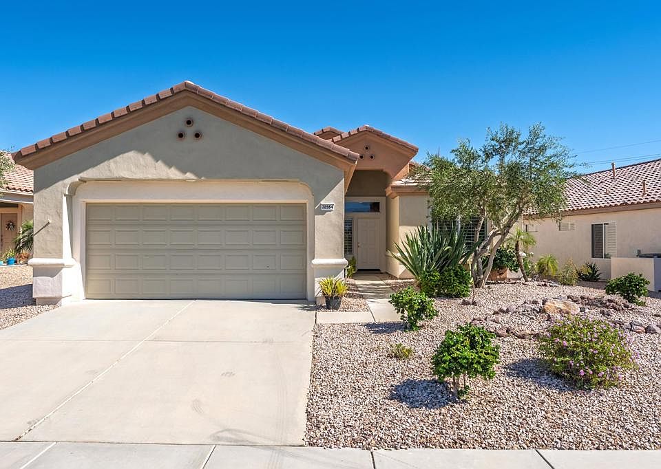 1st image of 78964 Stansbury Ct